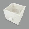 Kép 1/3 - Kocka dekoláda fehér gombbal 13x13cm
