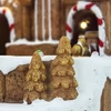 Kép 6/7 - Világítós mézeskalács ház, vonattal