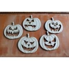 Kép 1/4 - Natúr fa - Halloween tökök vegyes 5cm 5db/csomag