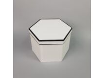 Hatszög alakú doboz fehér