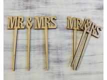 Natúr fa - "Mr & Mrs" beszúrós 2db/csomag