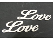 Fa "Love" felirat fehér 8cm 2db/csomag