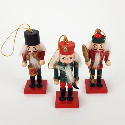Diótörő 3db-os szett színes 8cm 156/#