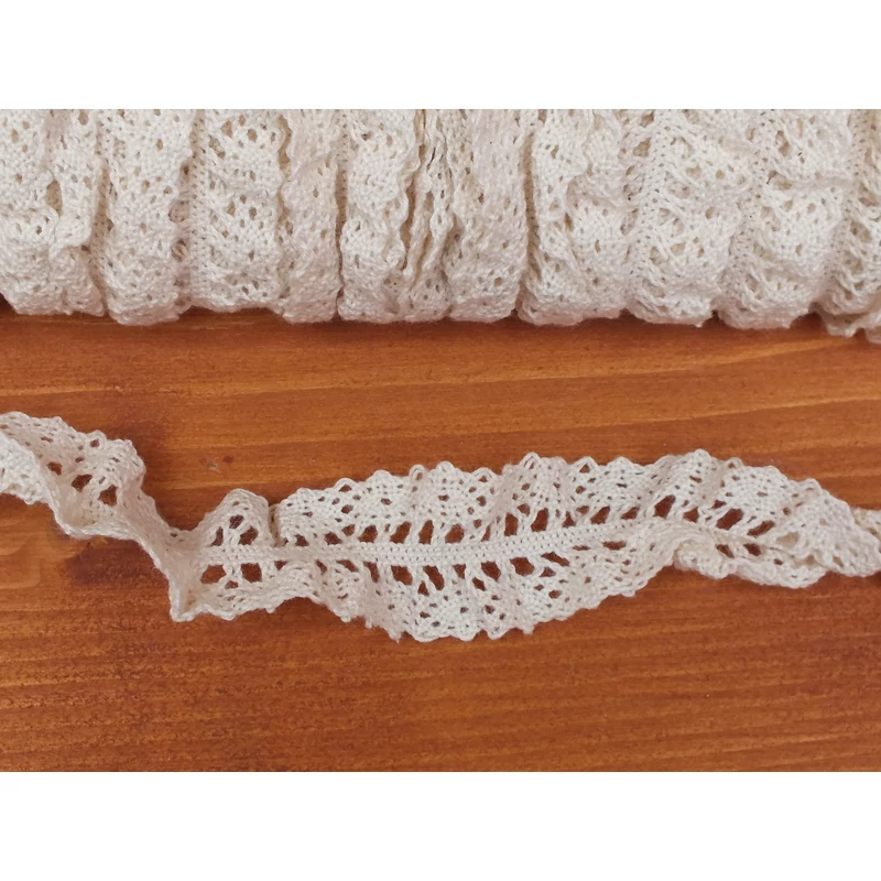 Gumis pamut csipke - ekrü 2,5cm*2méter