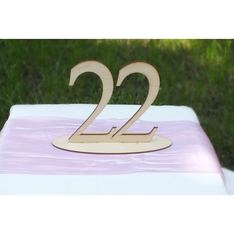 Natúr fa Asztalszám 22-es