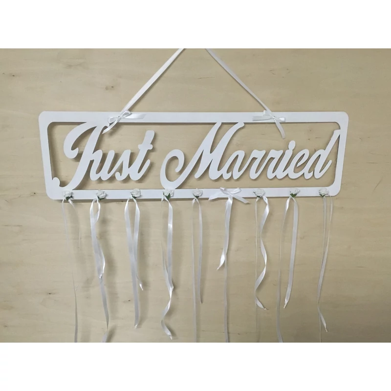 Natúr fa "Just Married" tábla fehér