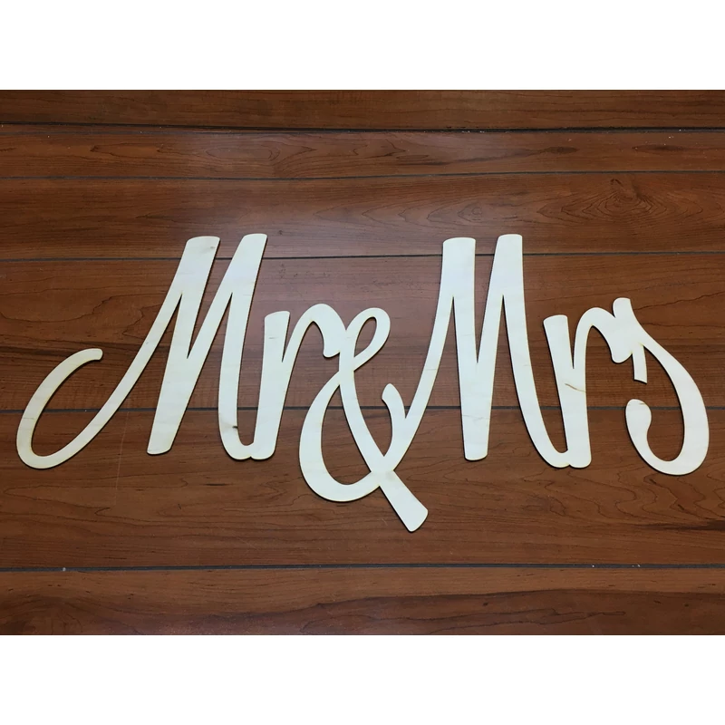 Natúr fa - "Mr & Mrs" felirat 74cm