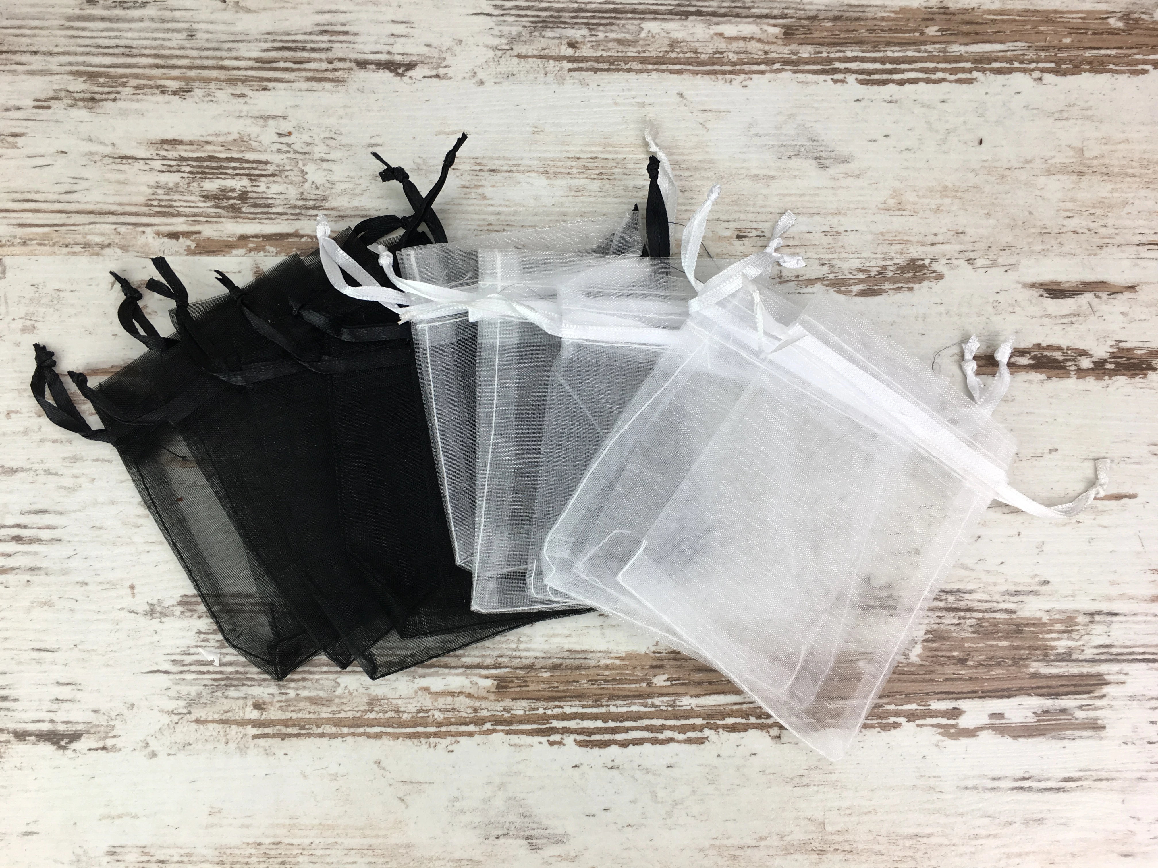 Organza tasak fekete-fehér 12db/cs