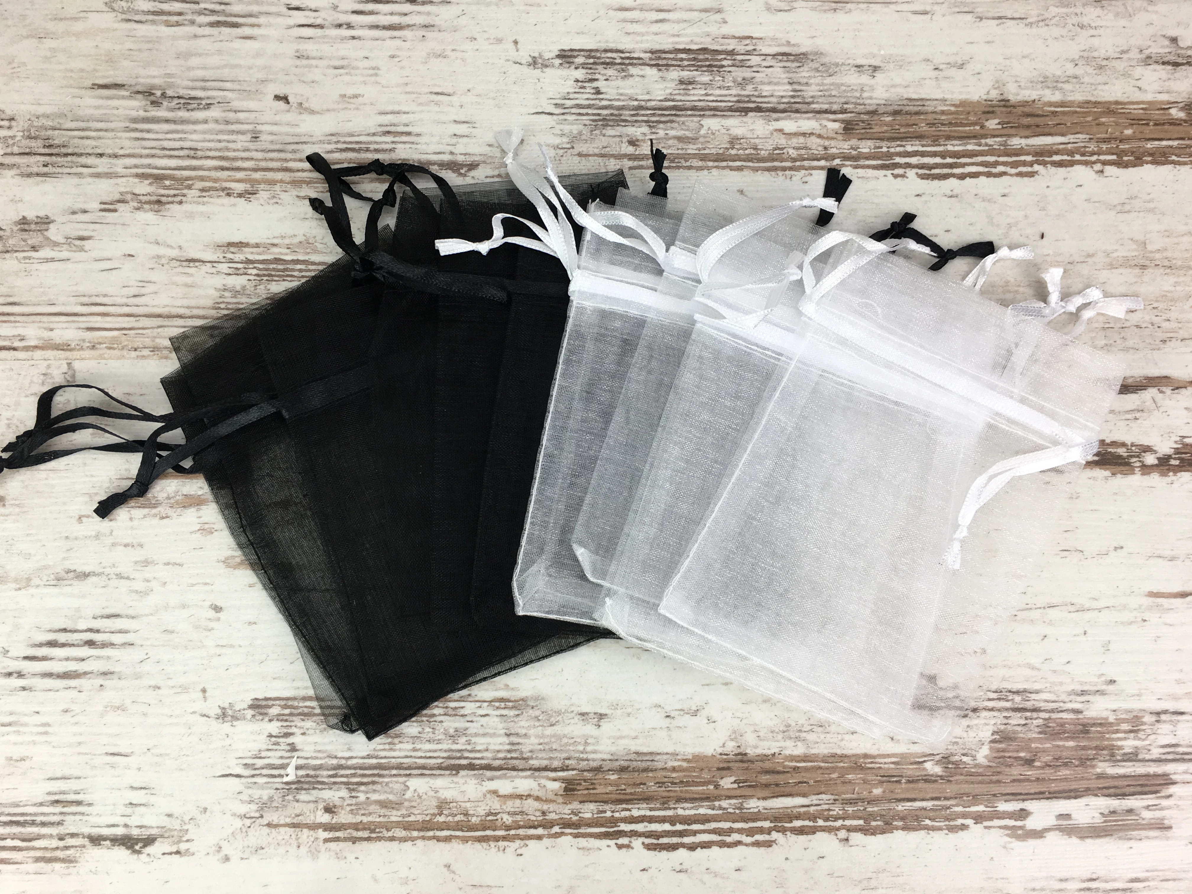 Organza tasak fekete-fehér 12db/cs