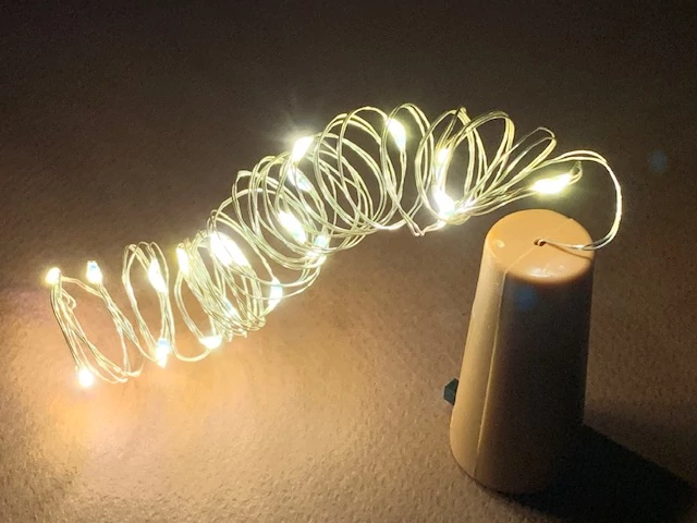LED fényfüzér dugóval 20LED/2m - meleg fény