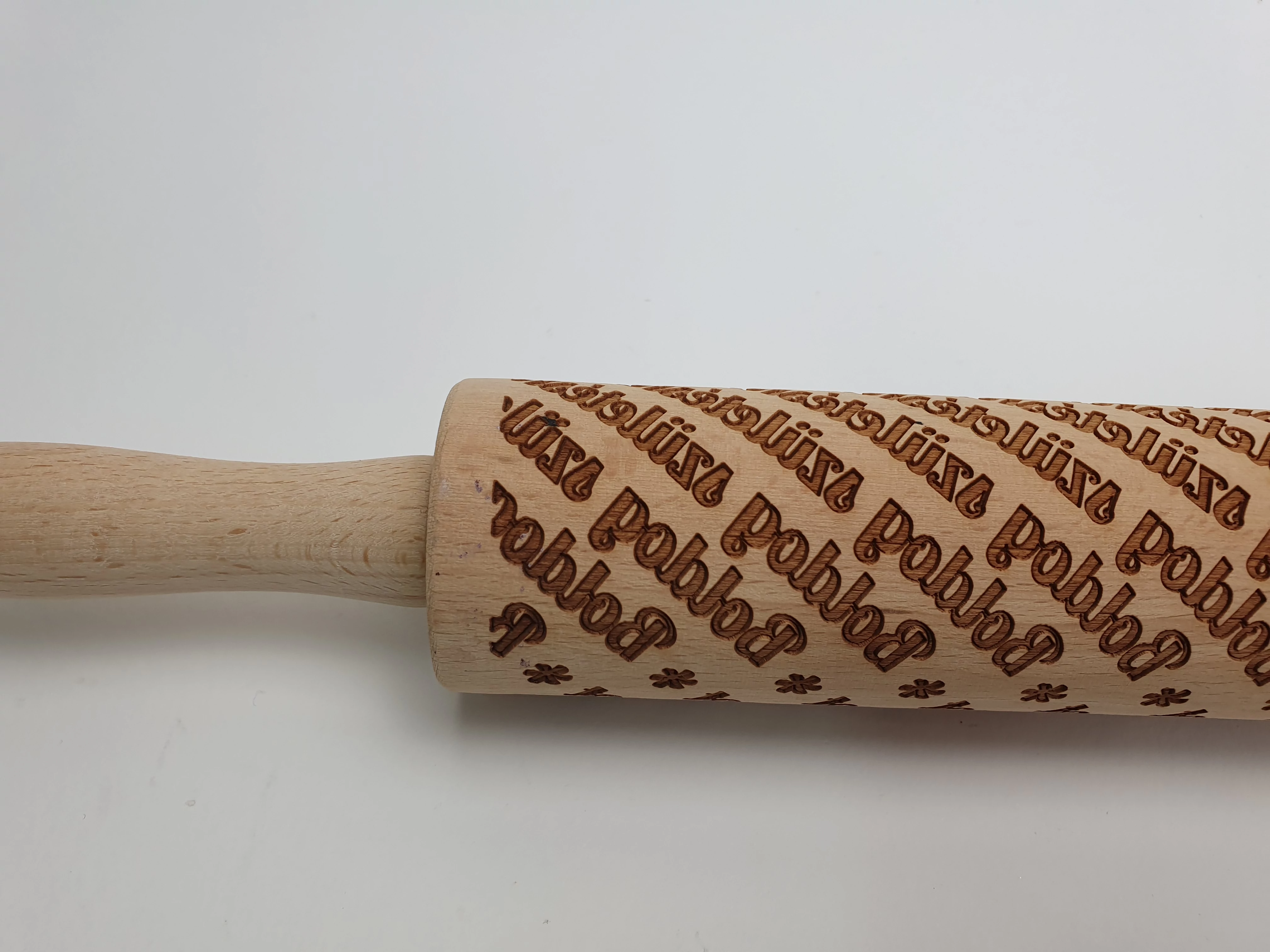 Kekszmintázó sodrófa - Boldog Születésnapot 39cm