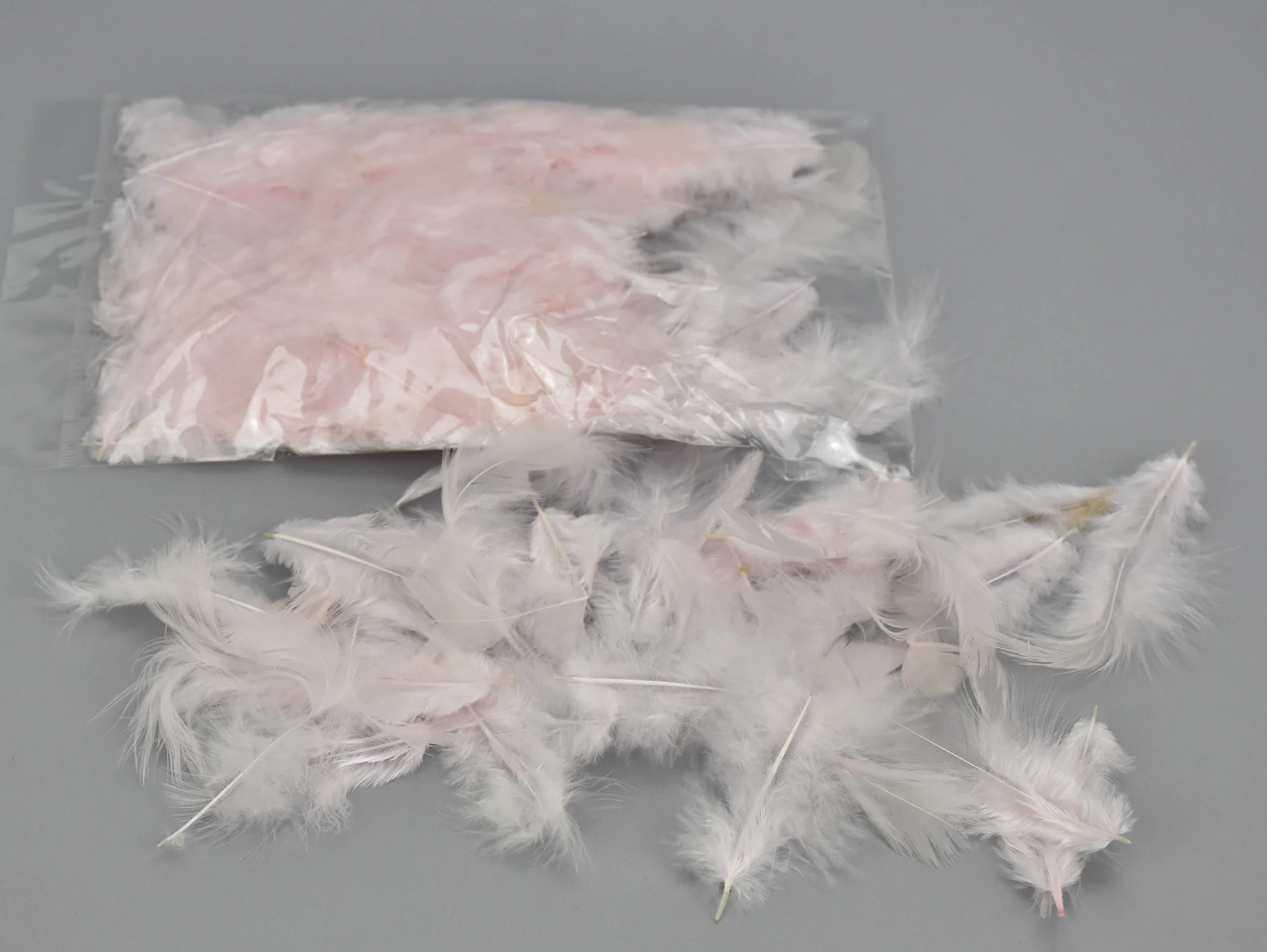 Madártoll rózsaszín 7-8cm 10g/csomag