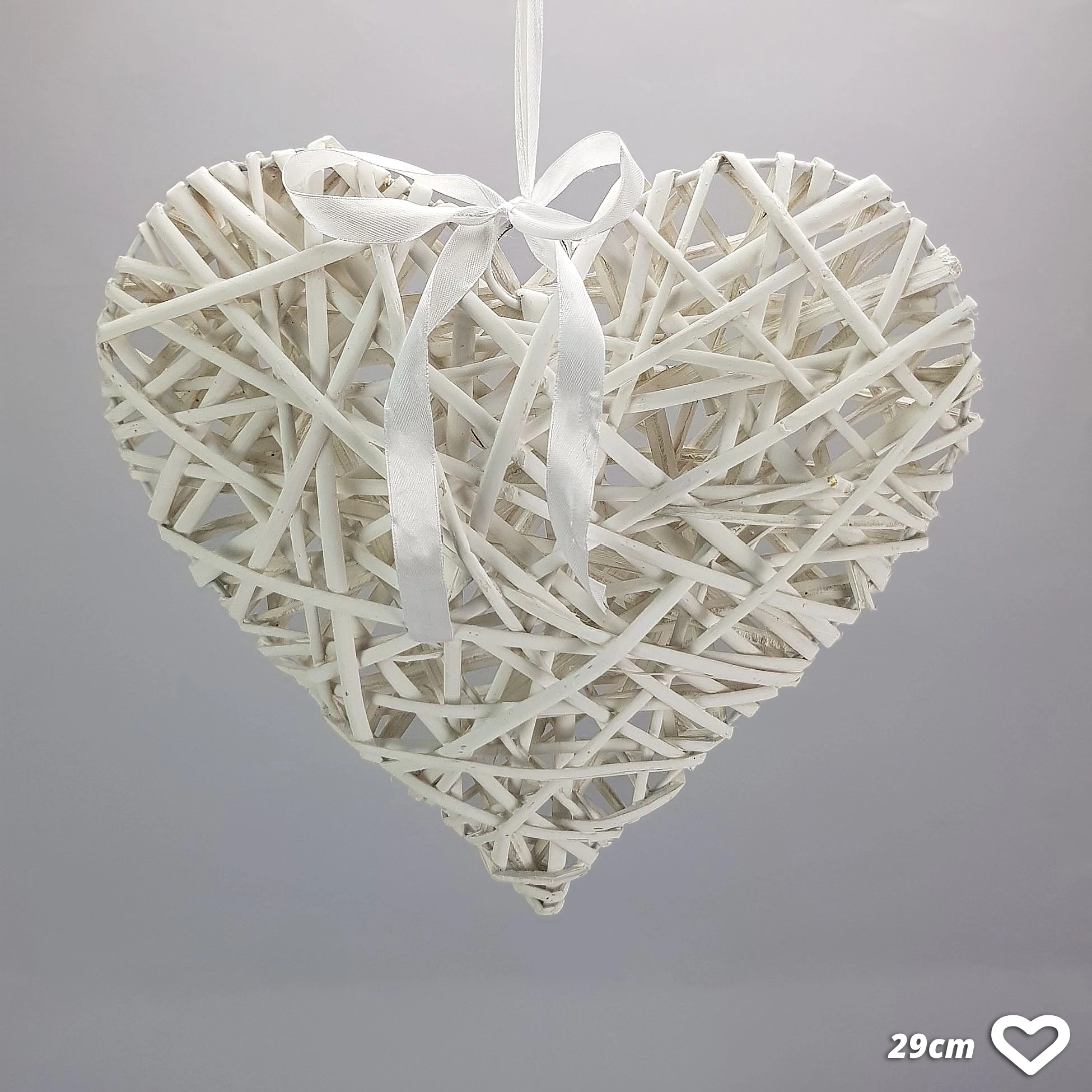 Fehér vessző szív fém vázon 29cm 40/#