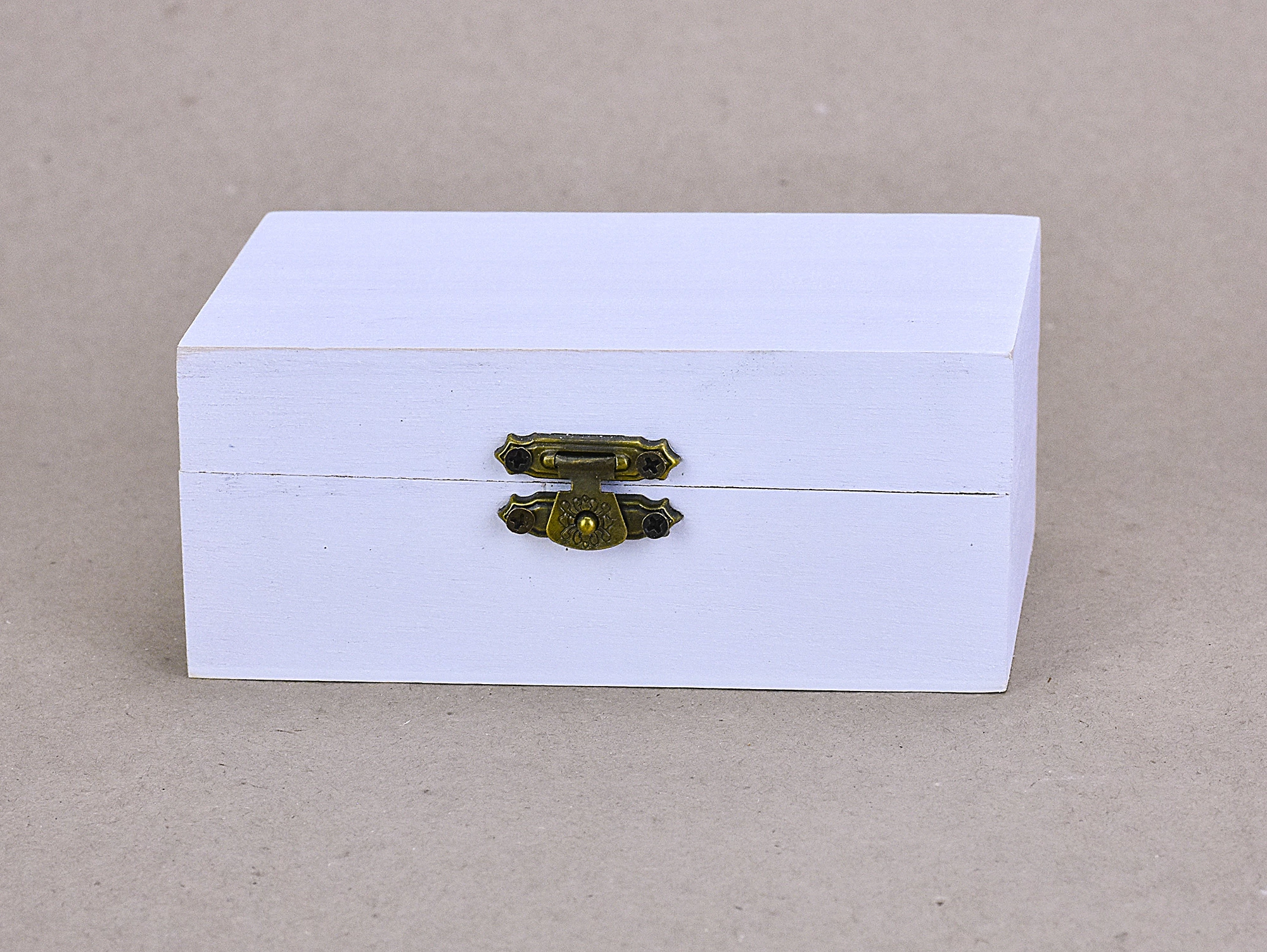 Fadoboz fehér 12x7cm, magasság:5cm