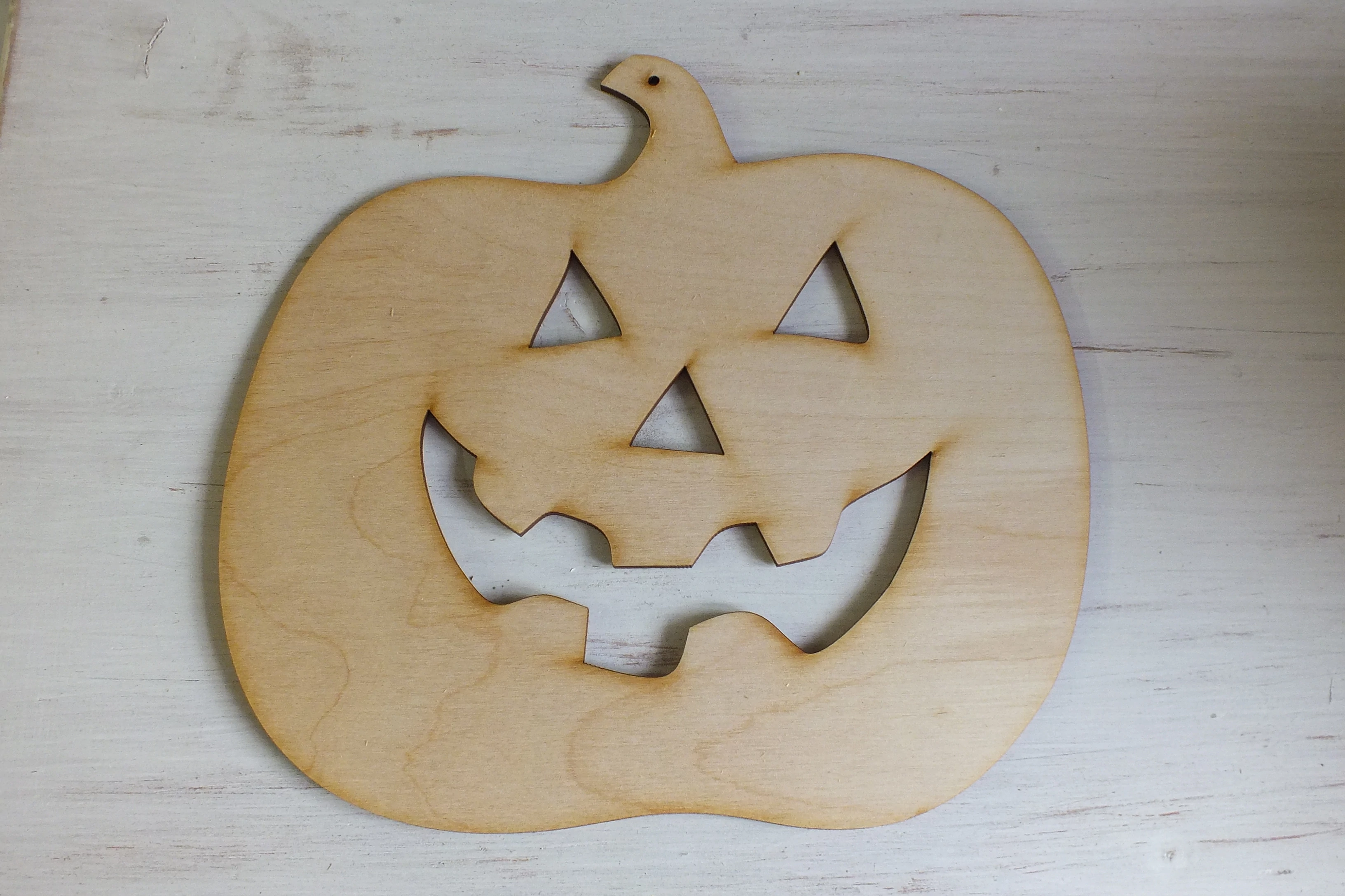Natúr fa - Halloween tök 24cm