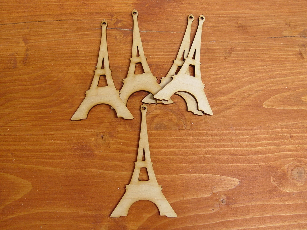Natúr fa - Eiffel torony kicsi 6,5x11cm 5db/csomag