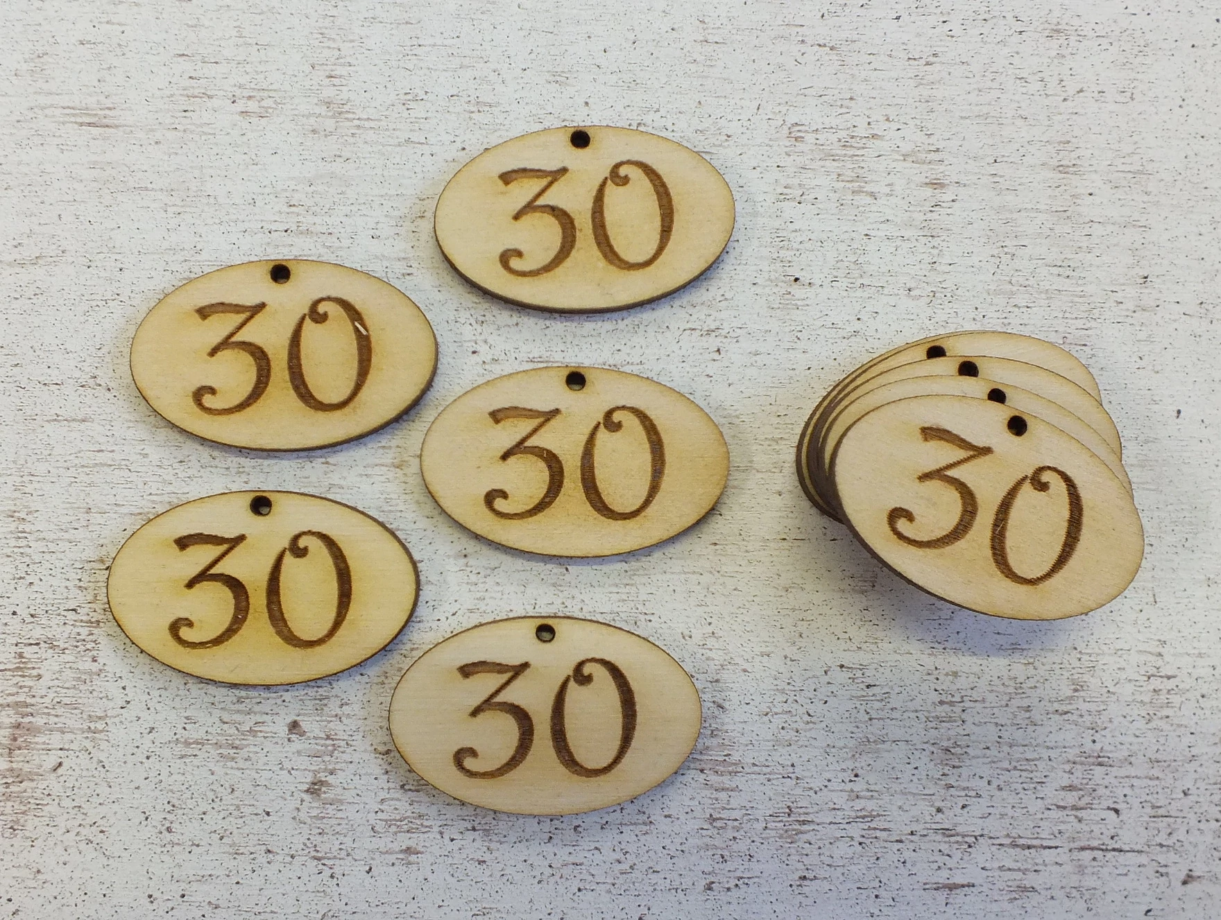 Natúr fa - Évfordulós gravírozott ovál táblák 10db/csomag