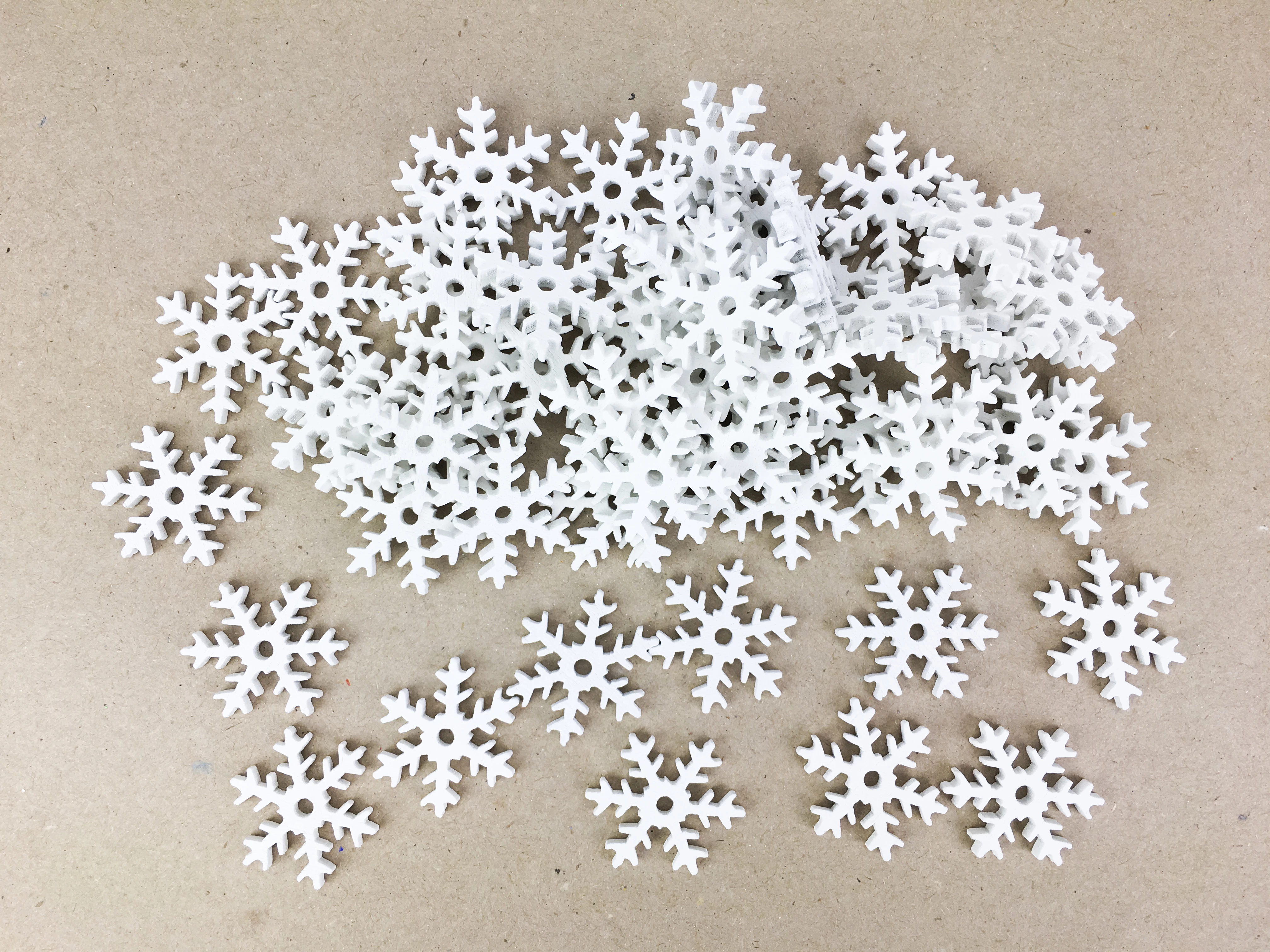 Fehér hókristály 2,5cm 50db/csomag