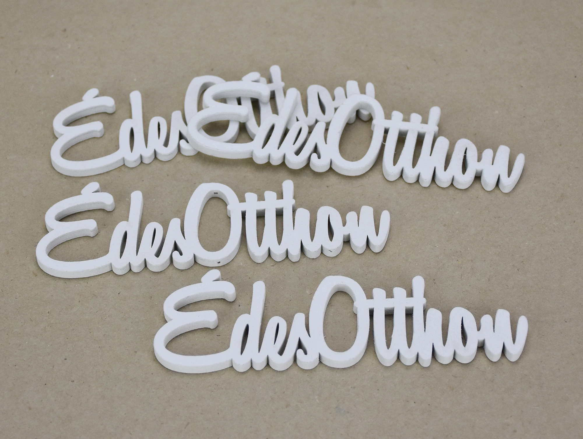Édes otthon felirat fehér 15cm 4db/cs 200/#