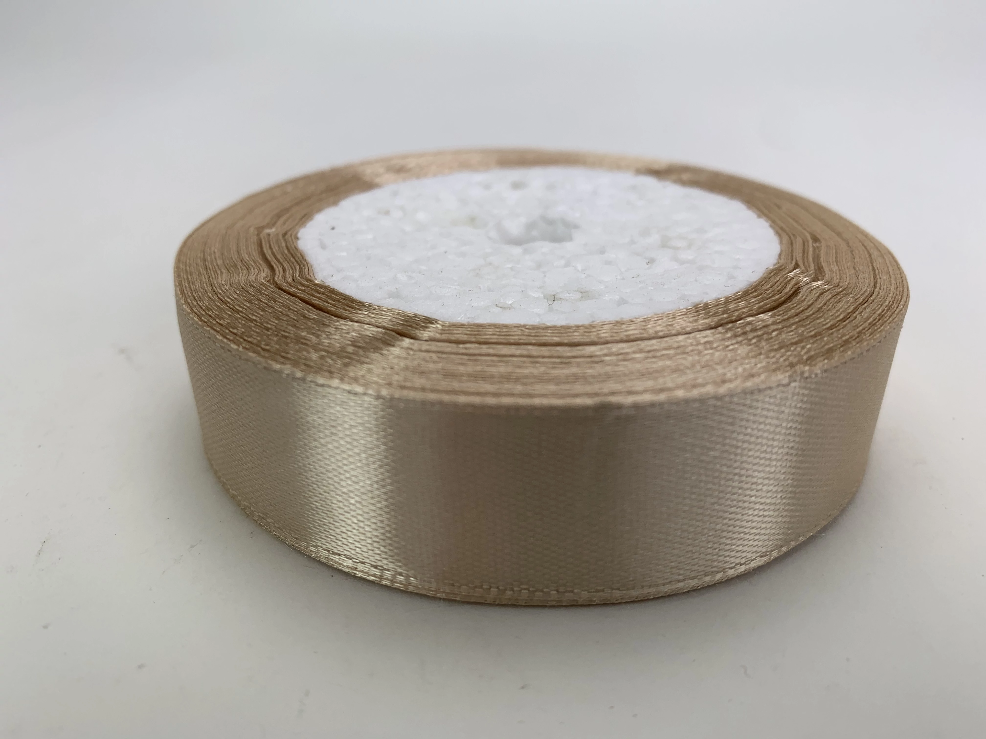 Púder szatén szalag 2cm x 22méter
