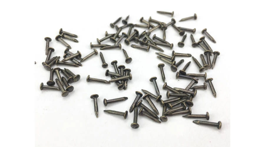 Szög 2*8mm antikbronz 100db/csomag
